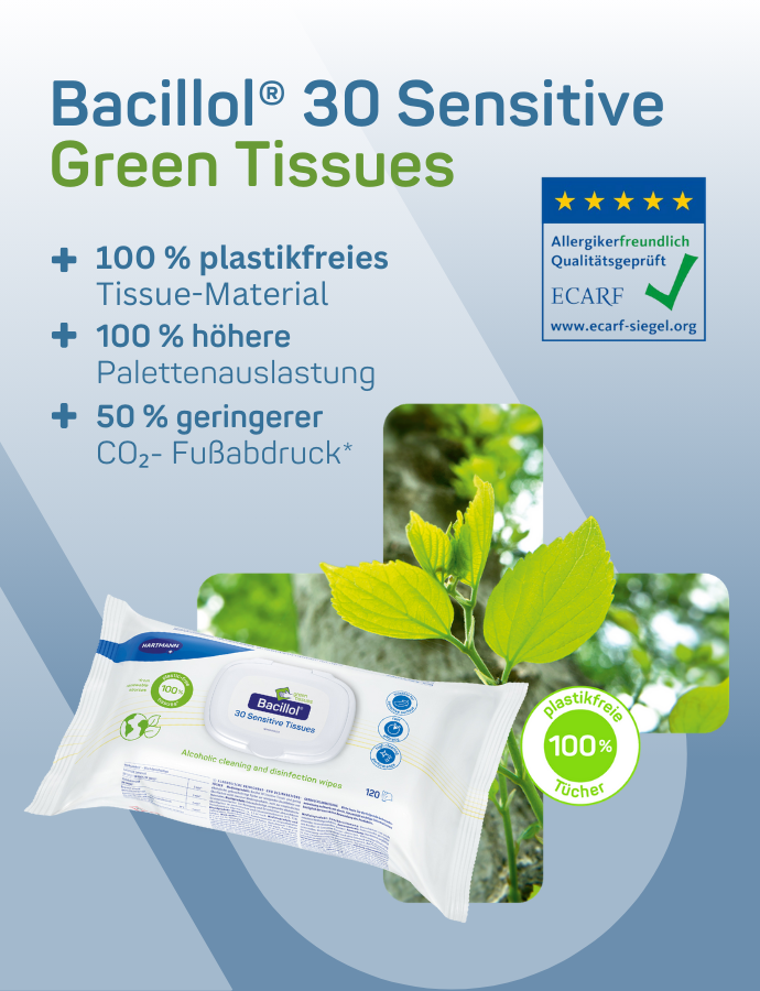 Eine Packung Bacillol 30 Sensitive Green Tissues ist vor einem blauen und grünen Hintergrund mit Blättern abgebildet. Der Text hebt das plastikfreie Material, den geringeren CO₂-Fußabdruck und die allergikerfreundliche Zertifizierung des Produkts hervor.