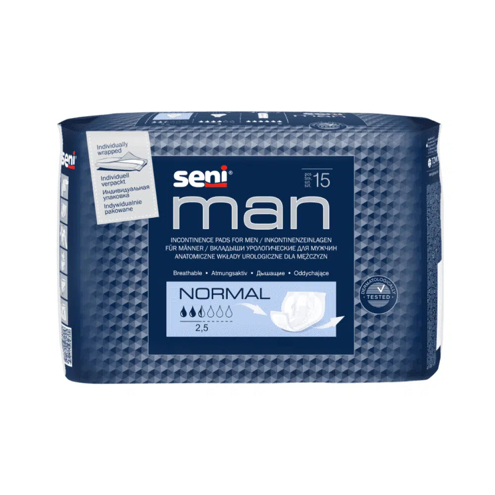 Eine blaue Packung Seni Man Normal Inkontinenzeinlage für Männer von TZMO Deutschland GmbH enthält 15 Pads mit einer Saugfähigkeit von 2,5 von 6 Tropfen – für Diskretion und Sicherheit.
