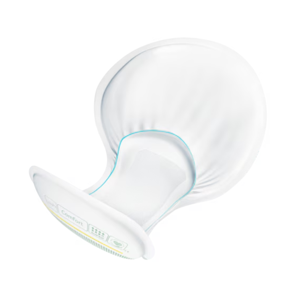 Das Bild zeigt eine weiße TENA Comfort Super Inkontinenzvorlage, die eine abgerundete Form mit einem leicht erhöhten Abschnitt an einem Ende aufweist. Dieses von TENA - Essity Germany GmbH hergestellte Produkt ist auf Komfort und Saugstärke ausgelegt, bietet eine glatte, weiche Textur und ist mit einem hellblauen Rand am Rand akzentuiert.