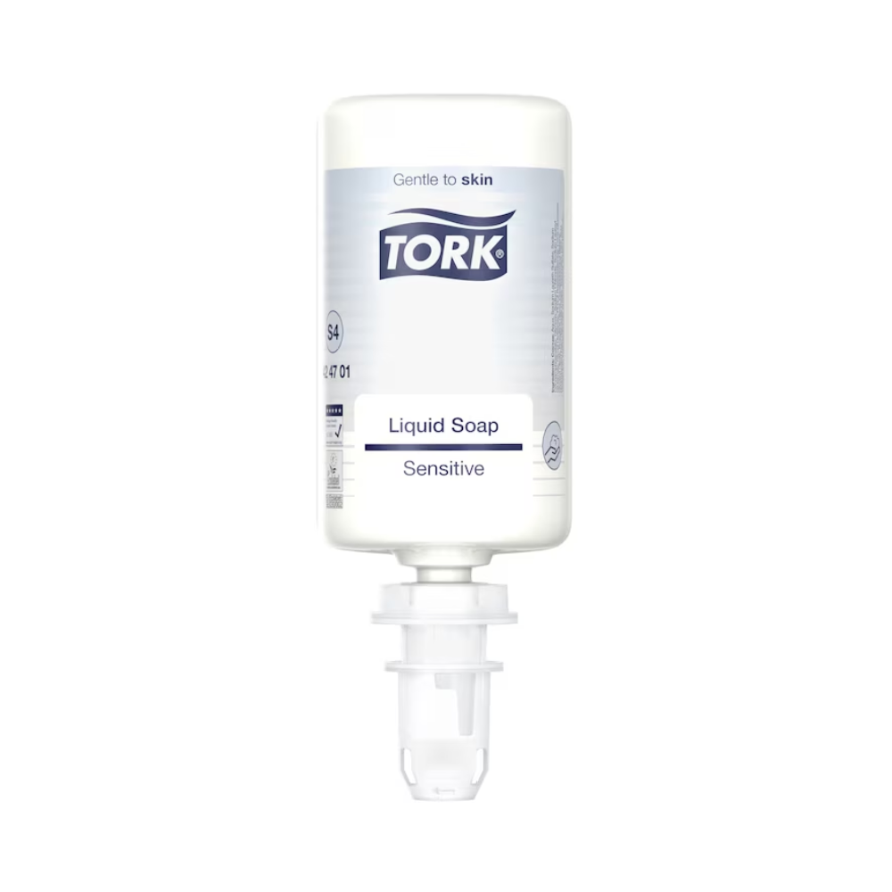 Eine weiße Flasche Tork 424701 Sensitive Flüssigseife 1000 ml ist vor einem schlichten Hintergrund zu sehen. Das Etikett hebt die hautfreundlichen Eigenschaften hervor, die die Seife ideal für empfindliche Haut machen. Die Flasche verfügt über eine Dosierdüse und unterstreicht ihre sanfte Wirkung mit natürlichen Inhaltsstoffen.