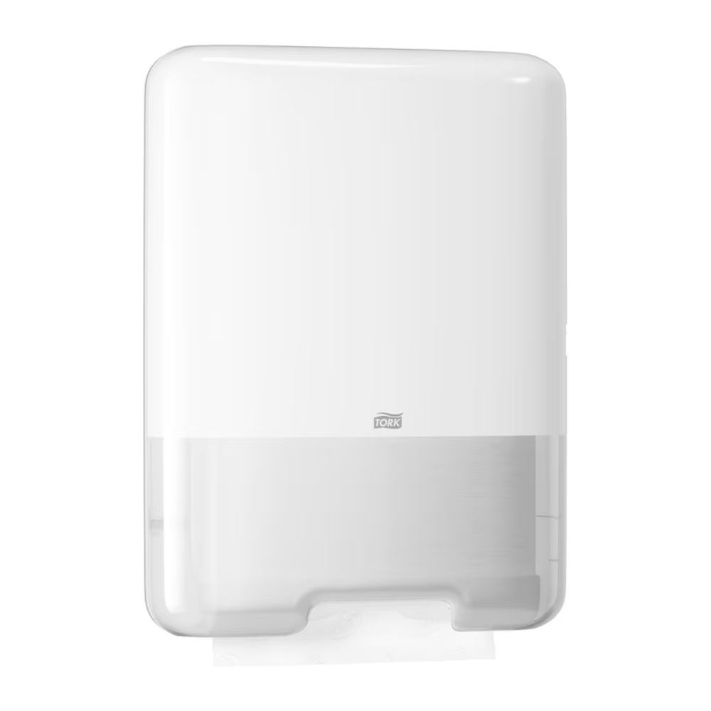 Der Tork 553000 Spender für Zickzack-Handtücher Elevation H3 von TORK – Essity Professional Hygiene Germany GmbH verfügt über ein weißes Wanddesign mit einem durchscheinenden unteren Abschnitt, der die Sichtbarkeit der verbleibenden Tücher ermöglicht. Seine Einzelblattausgabe ermöglicht es, dass ein Papierhandtuch an der unteren Öffnung leicht sichtbar ist, um einfachen Zugriff zu ermöglichen.