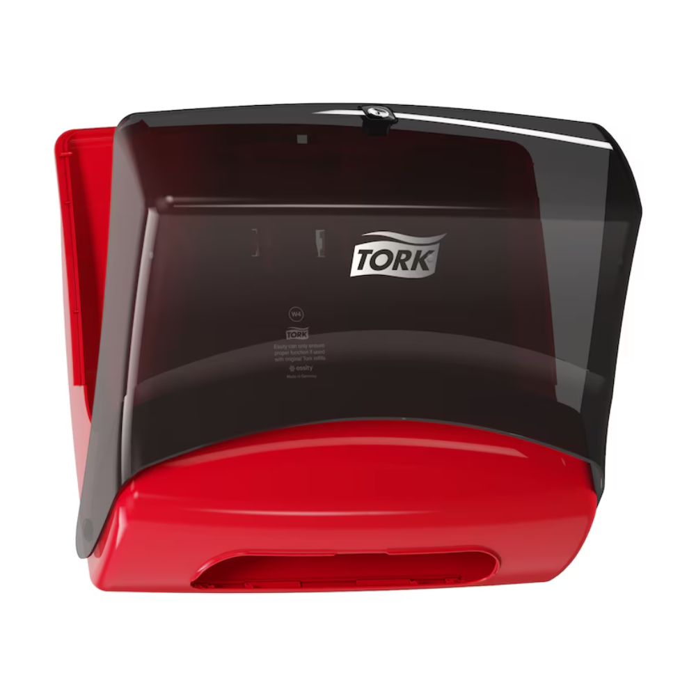An der Wand ist ein Tork 654008 Einzeltuchspender Performance W4 von Essity Professional Hygiene Germany GmbH in den Farben Rot und Schwarz montiert. Seine transparente schwarze Abdeckung bietet einen guten Blick auf die Wischtuchrolle im Inneren und ist somit ideal für die professionelle Reinigung.