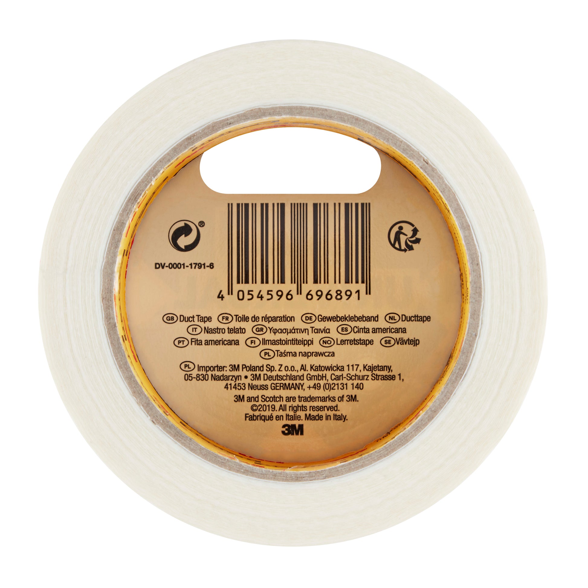 Eine Rolle Scotch® Universal Klebeband 2904 (25 m x 48 mm) der 3M Deutschland GmbH besteht aus einem transparenten Klebeband mit einem braunen Innenetikett, das einen Barcode, Recycling-Symbole, Produktinformationen und "Duct Tape" in mehreren Sprachen enthält.