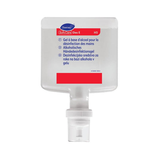 Eine rechteckige, durchsichtige Kunststoffflasche mit weißem Verschluss und rotem Etikett enthält Soft Care Des E H5, ein VAH-gelistetes Gel-Handdesinfektionsmittel der Diversey Deutschland GmbH & Co. OHG. Das mehrsprachige Etikett informiert über die Anwendung.
