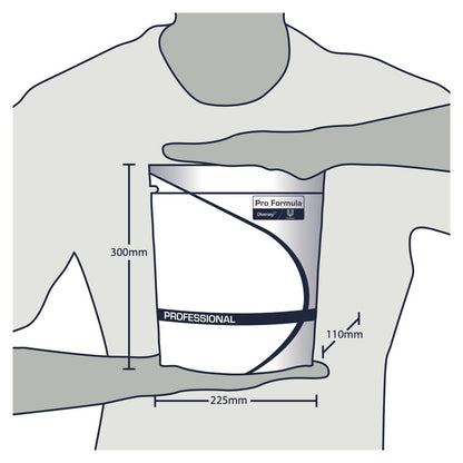 Illustration of a person holding a bag with the inscription "Sun Professional Optimum All in One" from Diversey Deutschland GmbH & Co. OHG for dishwasher capsules (52 tabs); dimensions: 300mm high, 225mm wide, 110mm deep. The hands emphasize the size of the bag.