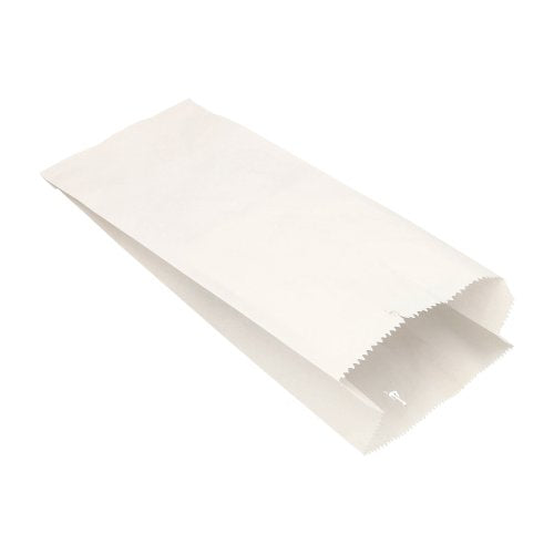 Ein flacher, geöffneter PAPSTAR 1000 Papierfaltenbeutel aus Cellulose der PAPSTAR GmbH mit gezackten Kanten liegt auf einem weißen Hintergrund und bietet eine umweltfreundliche rechteckige Verpackungslösung.