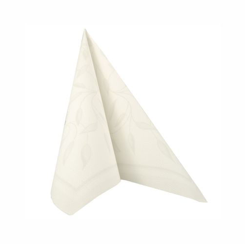 Eine gefaltete PAPSTAR GmbH 50 Servietten "ROYAL Collection" 1/4-Falz 40 x 40 cm weiße Serviette steht aufrecht in einer dreieckigen Form vor einem unifarbenen weißen Hintergrund, der ein dezentes Blattmuster aufweist.