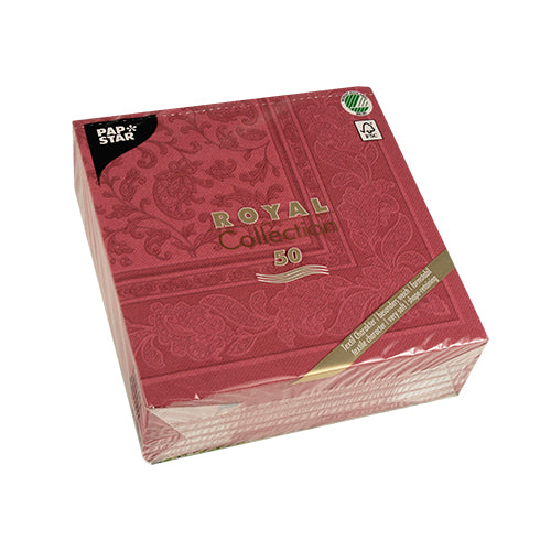 Eine Packung mit 50 bordeauxfarbenen Servietten, PAPSTAR 50 Servietten "ROYAL Collection" 1/4-Falz (40x40 cm) von PAPSTAR GmbH, kommt in einer durchsichtigen Kunststoffverpackung mit Frontetiketten und dekorativen Mustern.