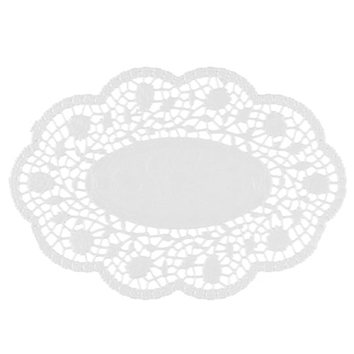 The PAPSTAR 500 oval white Mokkalace of PAPSTAR GmbH impresses with a white lace design with scalloped edge, floral pattern, and solid center - ideal for your coffee table and made from high-quality materials.