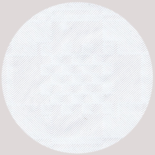 Ein kreisförmiges Muster aus dünnen, diagonalen grauen Linien auf Hellgrau erinnert an die elegante Damastprägung des PAPSTAR Papiertischtuchs mit Damastprägung 50m x 1m von der PAPSTAR GmbH, perfekt für festliche Anlässe.