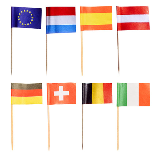 50er Set PAPSTAR Deko-Picker "Nationen" (8 cm) der PAPSTAR GmbH – Holzstäbchen mit europäischen Nationalmotiven, ideal zur Tischdekoration. Im Beutel zu 50 Stück, perfekt für Partys und Events.
