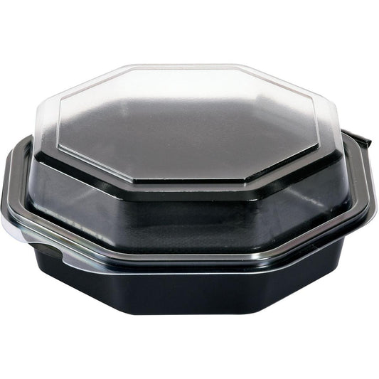 Der Octaview® Schwarz/Transparent PS 160x160x60 Takeout-Container der Duni GmbH (Packung 405 Stück) ist geschlossen mit einem achteckigen, klaren Deckel auf einfarbig weißem Hintergrund abgebildet, ideal für hochwertige Lebensmittelpräsentation.