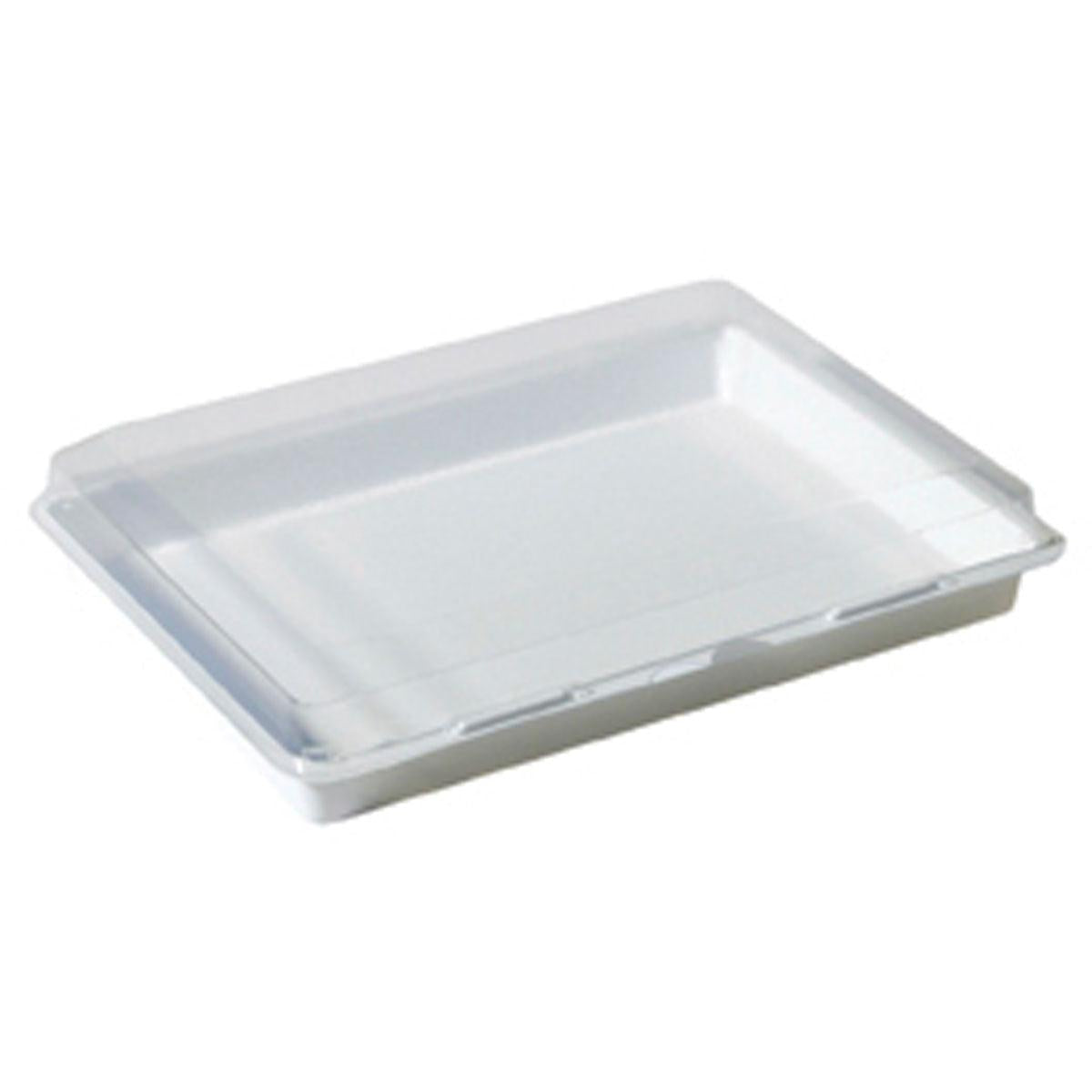 Eine klare rechteckige PS-Lunchbox der Duni GmbH (338x250x63 mm) mit leicht erhöhten Kanten und glatter Oberfläche, abgebildet auf weißem Hintergrund. Erhältlich als Lunchbox Weiß / Transparent in Packungen zu 100 Stück.