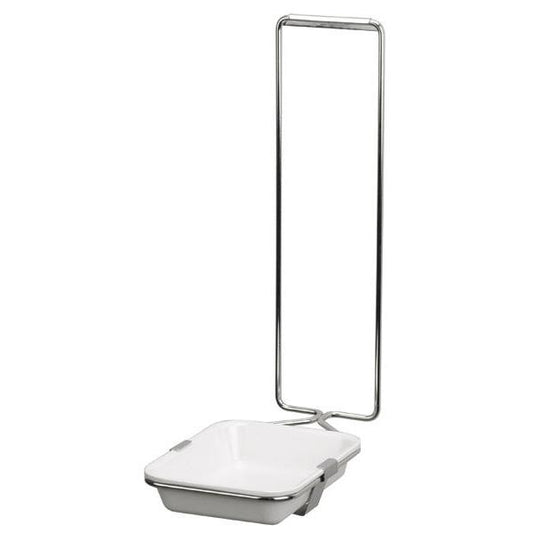 Der Ophardt Schalenhalter von Diversey Deutschland GmbH & Co. OHG hält eine weiße Tropfschale für Soft Care Man Spender sicher in einem Metalldrahtrahmen - ideal für praktische, minimale Display- oder Spenderaufstellungen. Packung: 1 Stück.