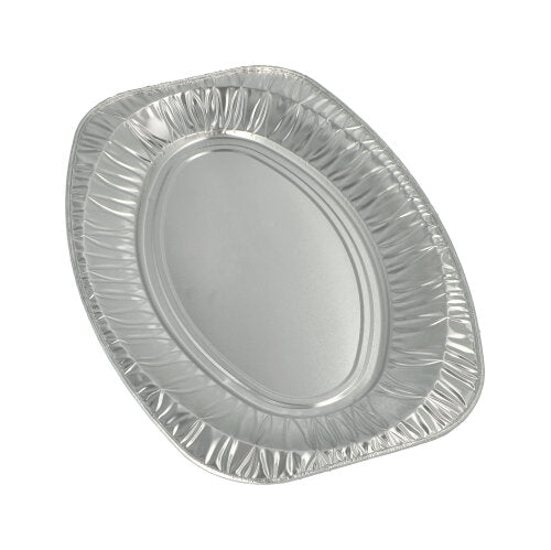 Eine einzelne, leere Starpak 10 Servierplatte, Alu oval von Starpak, wird vor einem schlichten weißen Hintergrund präsentiert. Die Aluminiumplatte verfügt über einen leicht erhöhten Rand und eine gewellte Kante und eignet sich perfekt für Catering oder zum Servieren als ovale Platte.