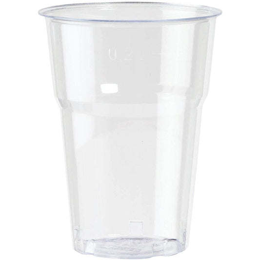 Ein klarer, leerer Glas Trend Transparent PS Becher der Duni GmbH steht aufrecht auf weißem Grund und besticht durch sein modernes Design mit leicht konischer Form und flachem Rand.