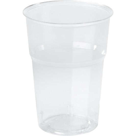 Ein transparenter PLA-Becher, Glas, PLA, Füllstrich Transparent PLA der Duni GmbH, steht aufrecht auf weißem Grund. Die glatte Oberfläche und die leichte Randlippe unterstreichen sein klares, umweltfreundliches Design.