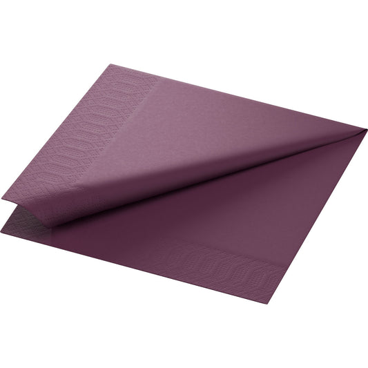 Gefaltete Duni GmbH Zelltuchservietten 40 x 40 cm, 3-lagig, 1/4 Falz in Pflaume mit dezentem Prägerandmuster, abgebildet auf weißem Hintergrund. Packung: 250 Servietten.