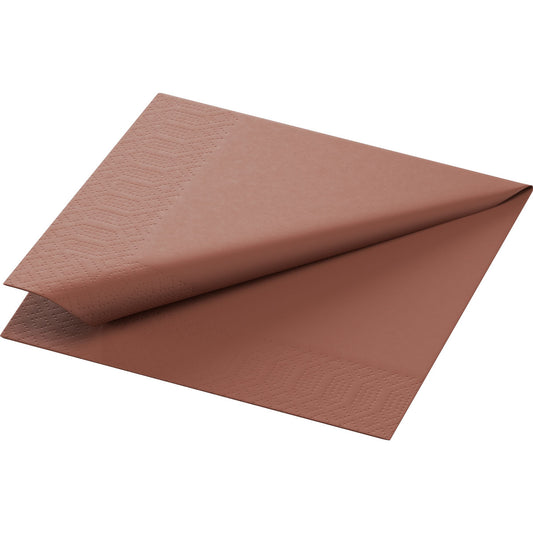 Die Duni GmbH Zelltuchservietten (24 x 24 cm, 3-lagig, 1/4 Falz) in Kastanie sind gefaltete Servietten mit strukturiertem Rand und glatter Oberfläche. Die Packung enthält 250 Servietten.