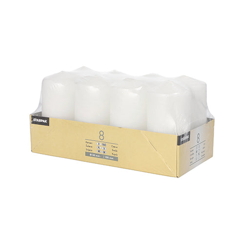 Starpak 8 Stumpenkerzen Ø 50 mm · 100 mm: Acht große weiße Kerzen in einer Kartonschale, in Klarsichtfolie eingewickelt mit Etiketten vorne und seitlich – ideal für eine gemütliche Atmosphäre mit hochwertigem Starpak-Wachs.