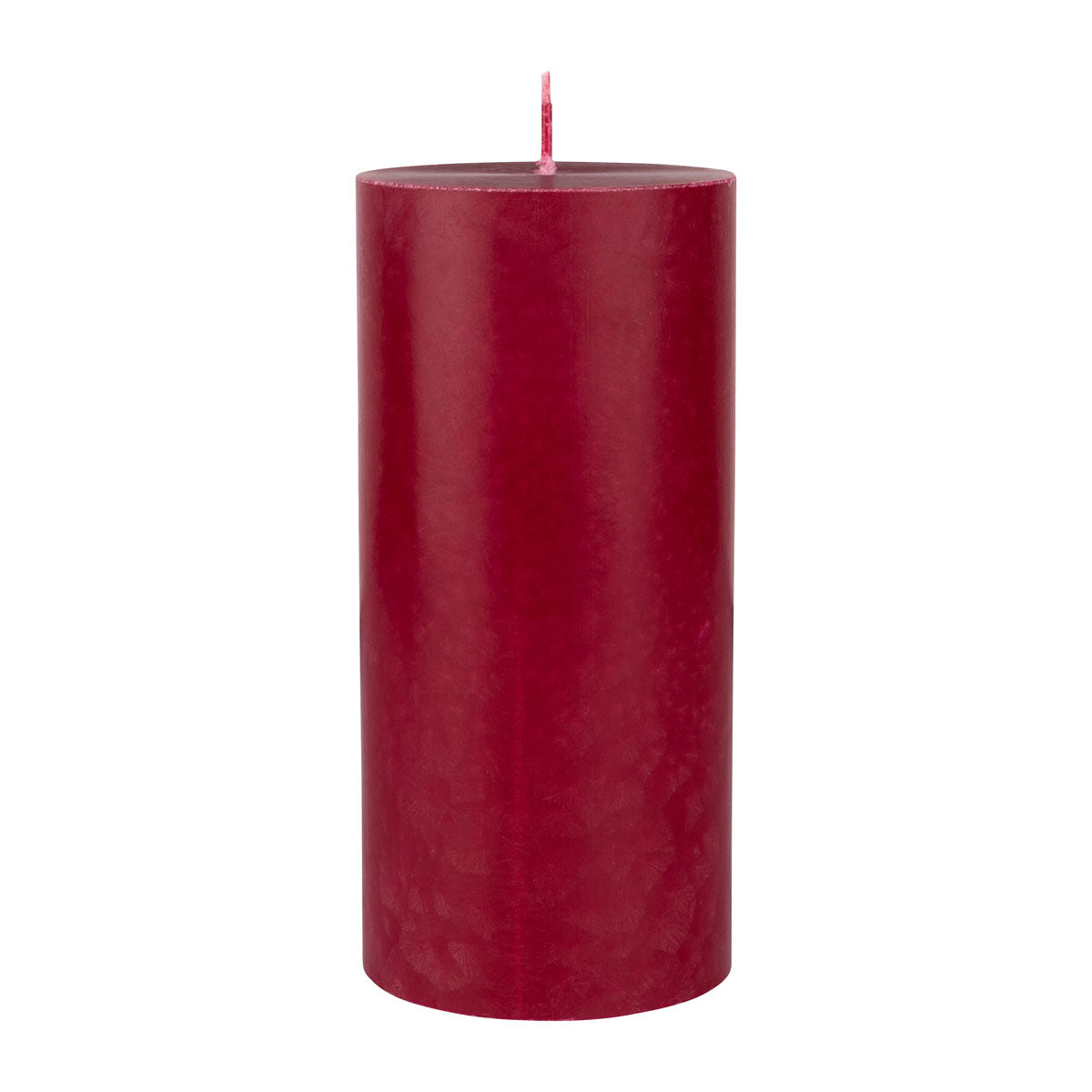 Die rote Duni GmbH Stumpenkerze (150 x 70 mm, 100% Stearin, ca. 50h) steht aufrecht mit flacher Spitze und Einzeldocht vor weißem Hintergrund - perfekt für alle, die umweltfreundliche Kerzen suchen.