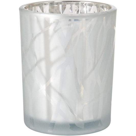 Der Kerzenhalter Shimmer 100 x 80 mm aus weißem Glas von Duni GmbH überzeugt mit dezentem, abstraktem Zweigmuster - ein elegantes Wohnaccessoire, das in einer Packung (1 Stück) erhältlich ist.