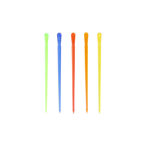 Fünf farbig sortierte PAPSTAR 500 Deko-Picker „Drop“ (8 cm, PS) von PAPSTAR GmbH in Grün, Blau, Rot, Orange und Gelb sind für Fingerfood-Präsentationen nebeneinander auf weißem Hintergrund arrangiert.