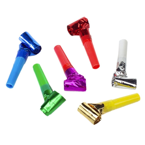 Sechs farbenfrohe PAPSTAR 6 Partyrüssel der PAPSTAR GmbH – blau, rot, grün, lila, gold und silber – jeweils mit passendem Mundstück und metallischen Folienenden. Ideal als farbenfrohe Partyrüssel für den Kindergeburtstag!.