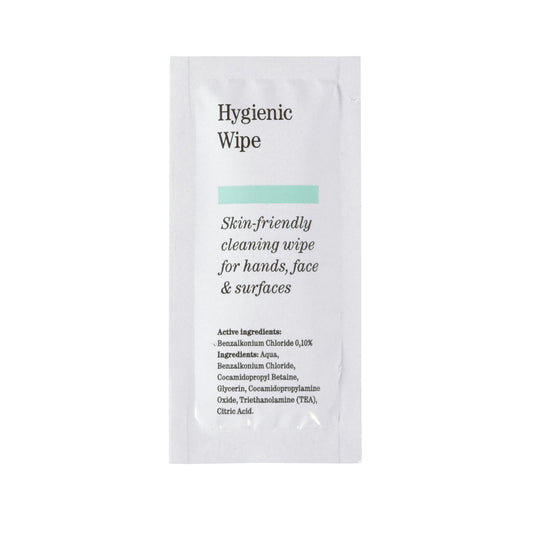 Die "Hygientücher Small 71 x 51 mm Neutral" der Duni GmbH bieten hygienische Reinigung für Hände, Gesicht und Oberflächen. Hautfreundlich und praktisch, jede Packung enthält 3.000 Tücher, die Inhaltsstoffe sind am unteren Rand aufgeführt.
