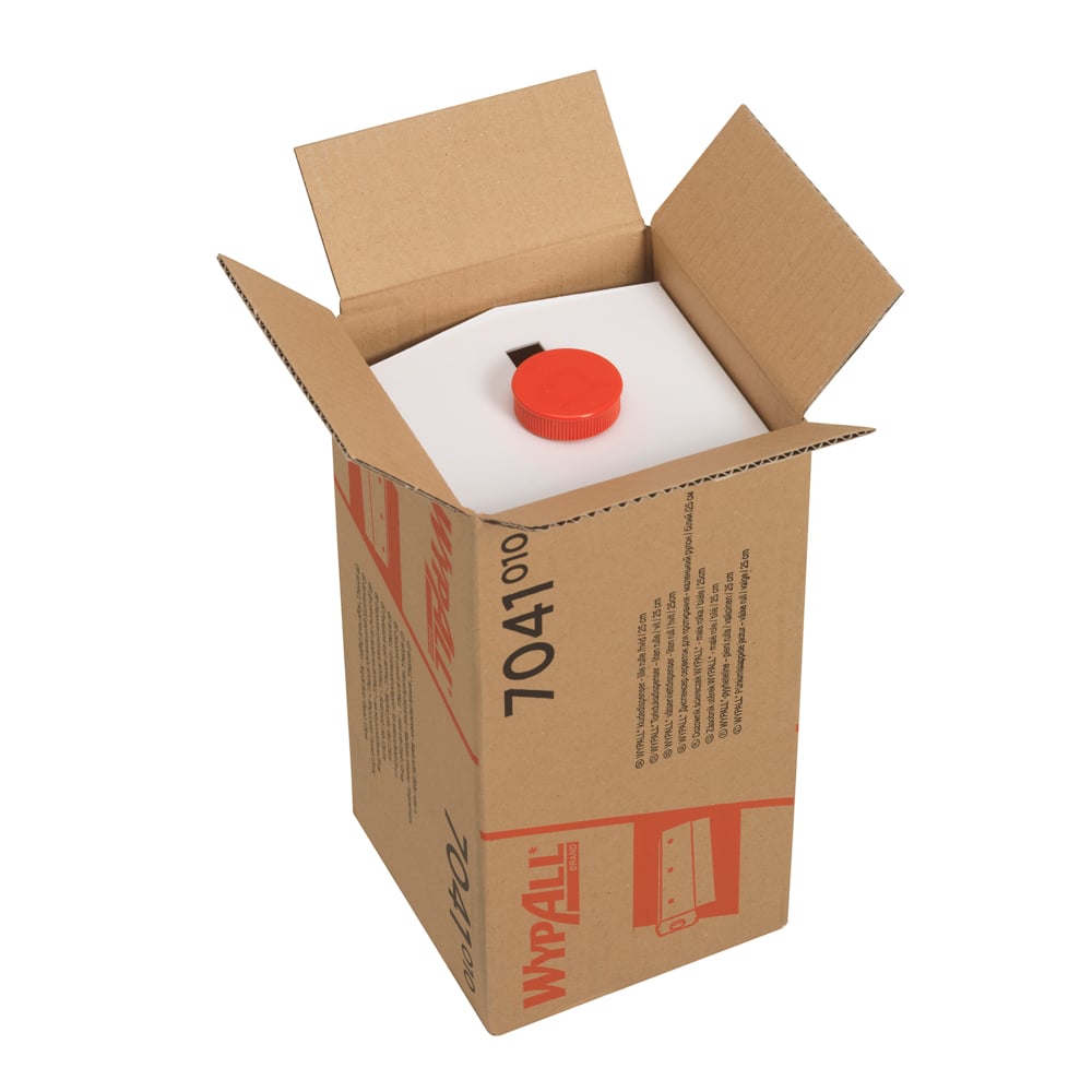 Ein geöffneter brauner Karton zeigt einen WypAll® Wischtuch-Spender - Kleinrollen (weißer Spender mit roter Kappe, 25 cm) von Kimberly-Clark GmbH. Der Karton ist mit Produktangaben und dem Markennamen bedruckt.