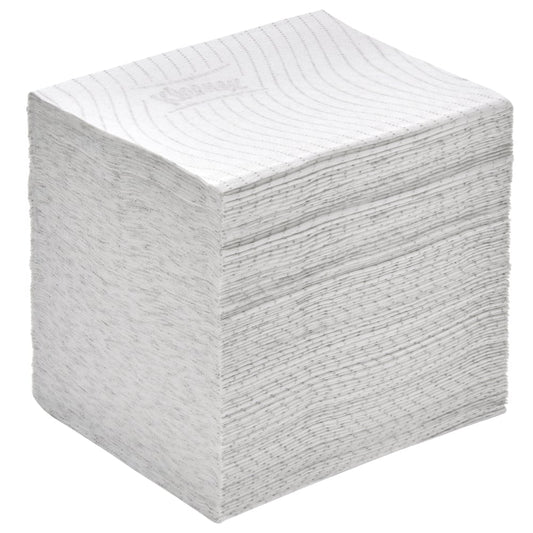 Ein großer Stapel weißes, quadratisches Kleenex® Toilettenpapier von Kimberly-Clark GmbH ist übersichtlich angeordnet, ideal für den Einsatz im Einzelblattsystem. Jeder Karton enthält 36 Packungen mit 200 hochwertigen Blättern - perfekt als Premium-Toilettenpapier.