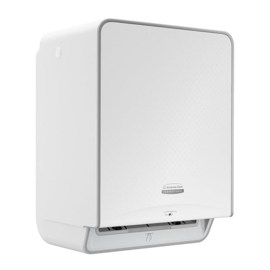 Der Kimberly-Clark Professional™ Icon™ Elektronischer Handtuchspender in Weiß hat eine rechteckige Form mit abgerundeten Kanten, ein wandmontiertes Design, ein Logo auf der Vorderseite und eine Öffnung an der Unterseite für hygienisches, berührungsfreies Händetrocknen.