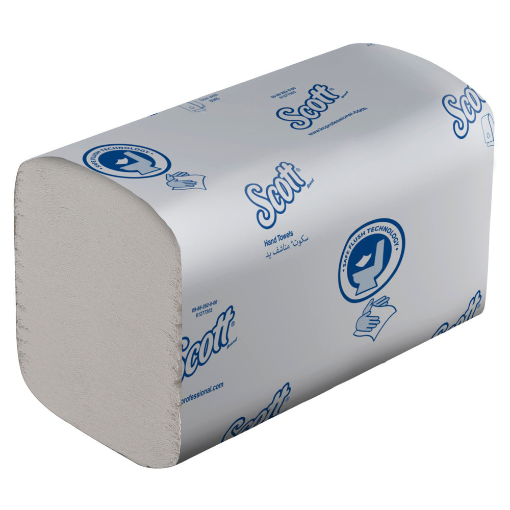 Ein Stapel weißer Scott® Control™ herunterspülbarer Falthandtücher von Kimberly-Clark GmbH, 15 Clips x 322 Blatt pro Schachtel, in Markenverpackung mit blauen Logos, konzipiert für hygienische Handtrocknung.