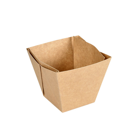 Ein Viking Cube High 820 ml Braun Karton/PLA Takeout-Behälter der Duni GmbH (113x113x100 mm) aus einer 300er-Packung ist geöffnet und leer, dargestellt auf weißem Hintergrund.