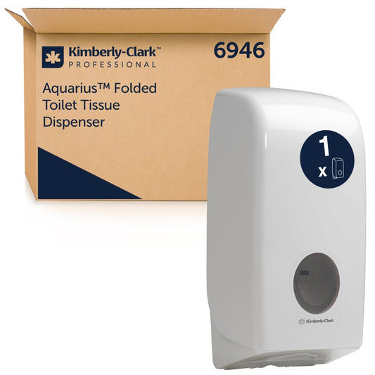 Ein Karton mit der Aufschrift "Kimberly-Clark GmbH Aquarius™ Toilet Tissue Spender - Weiß - 1 Spender" steht neben dem schlanken, wandmontierten weißen Spender, der hygienische Aufbewahrung bietet und über ein rundes Fenster verfügt.