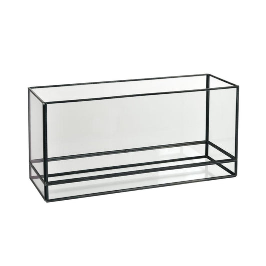 Die Capella Laterne Glas, schwarz von Duni GmbH steht leer vor einem weißen Hintergrund. Mit ihrem eleganten rechteckigen Glas und dem schwarzen Metallrahmen ist sie ideal, um jeden Raum stilvoll zu beleuchten.