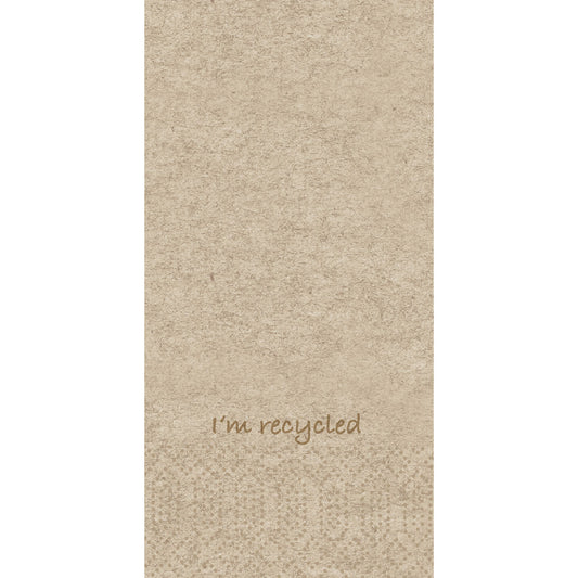 Ein strukturierter, beiger Hintergrund zeigt "I'm recycled" in kleiner, hellbrauner Schrift nahe der unteren Mitte - perfekt für die Präsentation der Duni GmbH Zellt.-Serv.33x33 2lg 1/8KF. I'm recycled 300P. | Packung (300 Stück) recycelte Zellstoffservietten.