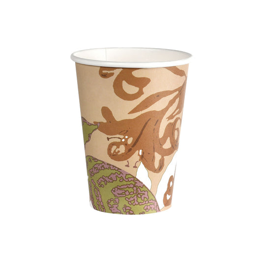 Der Duni GmbH Pappbecher WBC Garden, 360ml (Packung 50 Stück), mit einem braunen, grünen und lila abstrakten Design, bietet eine umweltfreundliche Wahl für Getränke vor weißem Hintergrund.