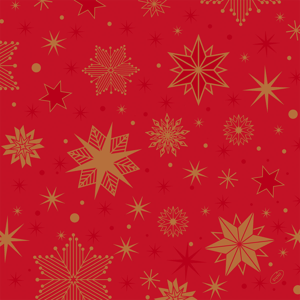 Die Duni GmbH Servietten 40x40 4-lagig Klassik Stargazing rot (Packung 50 Stück) haben einen festlichen roten Hintergrund mit gold-gelben Sternen und Schneeflocken in verschiedenen Größen - perfekt für Feste.