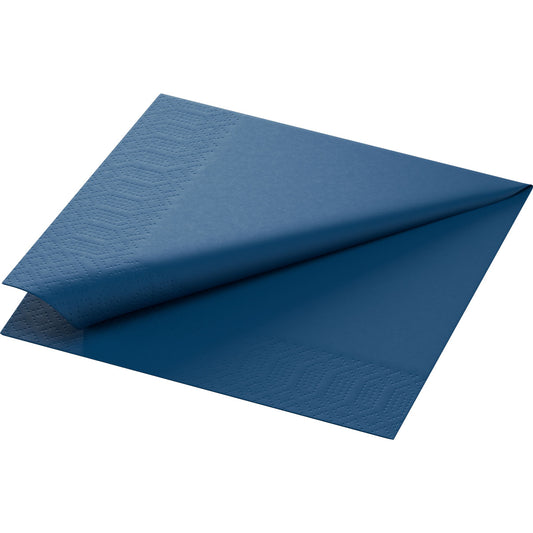 Die Duni GmbH Zelltuchservietten 33 x 33 cm 3-lagig 1/4 Falz in dunkelblau, Packung mit 250 Servietten, ist diagonal gefaltet mit geprägtem Randmuster und auf weißem Hintergrund präsentiert.