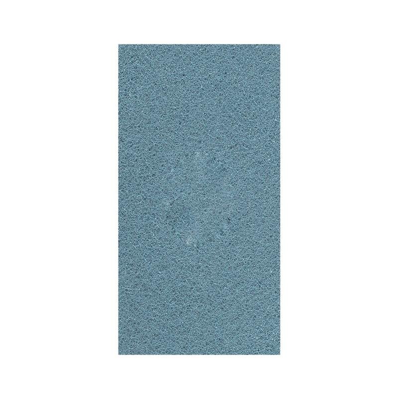 The TASKI Twister Utility Handpad (Blue) from Diversey Germany is ideal for manual cleaning of hard-to-reach areas or with edge cleaning equipment, in a box (2 packs). Perfect for thorough cleaning on various surfaces.