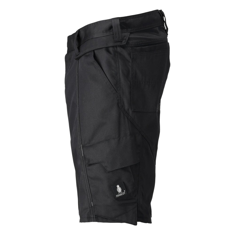 Shorts, light weight shorts