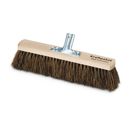 The Nölle Profi Brush Hall Broom Arenga/Coconut has brown Arenga/Coconut bristles, a wooden block with the imprint "Powerhouse Made in Germany" and a 28 mm metal handle holder. Handle not included. Brand: Nölle Profi Brush Brush & Paintbrush Technology e.K.