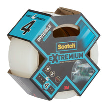Eine Rolle Scotch® Extremium™ INVISIBLE Hochleistungs-Klebeband (20 m x 48 mm) der 3M Deutschland GmbH in der Verpackung zeigt die Marke, die Eigenschaften und die Festigkeitsklasse 4. Dieses unsichtbare Band bietet eine starke, diskrete Haltekraft.