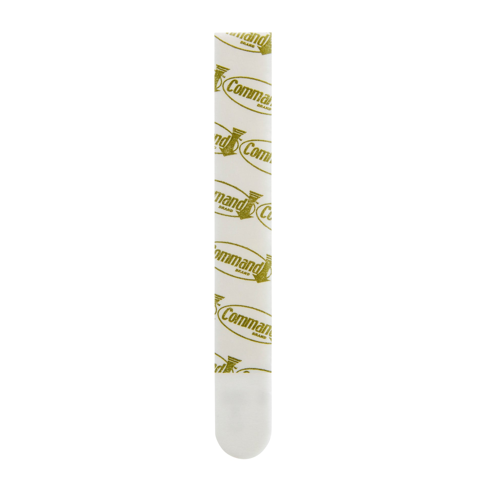 Ein einzelner weißer Command Picture Hanging Strip (10 lb, schmal, 17207/PH207) von 3M Deutschland GmbH hat ein abgerundetes Ende mit sich wiederholenden goldenen "Command"-Logos und Pfeilen, die vor einem schlichten weißen Hintergrund abgebildet sind.