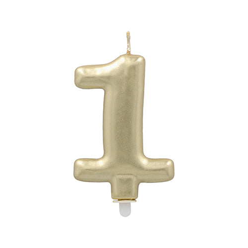 Die PAPSTAR GmbH Zahlenkerze mit Halter 7 cm "1" ist eine goldfarbene Zahlenkerze mit weißem Docht, abgebildet auf einem schlichten weißen Hintergrund.