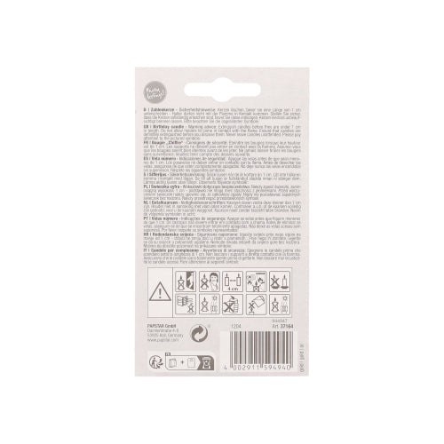 Die Rückseite der PAPSTAR Zahlenkerze mit Halter 7 cm "6" von PAPSTAR GmbH zeigt Hinweise und Warnungen in verschiedenen Sprachen, Sicherheitssymbole, Barcode und Recycling-Symbole auf weißem Hintergrund.