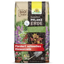 Ein 40-Liter-Beutel NeudoHum PflanzErde von Neudorff Shop, organic torffreie Erde, zeigt Bilder von Blumen, Stauden und Gartenpflanzen. Der deutsche Text beschreibt die Vorteile und die Verwendung; am unteren Rand ist eine Kelle abgebildet.