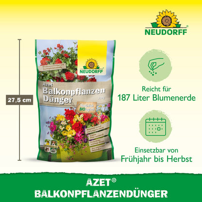 A bag with Neudorff Shop Azet Balcony Plant Fertilizer stands upright. The packaging shows summer flowers and details: 27.5 cm height, suitable for 187 L soil in balcony boxes, effective from spring to autumn.