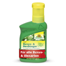 Eine grüne Plastikflasche Azet Buxus- & IlexDünger flüssig von Neudorff Shop, 100% organischer Pflanzendünger für Buchsbaum, Ilex und andere immergrüne Pflanzen; hergestellt aus 90% recyceltem Material und mit einer gelben Kappe versehen.